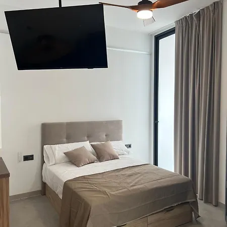 Mistral Apartman *